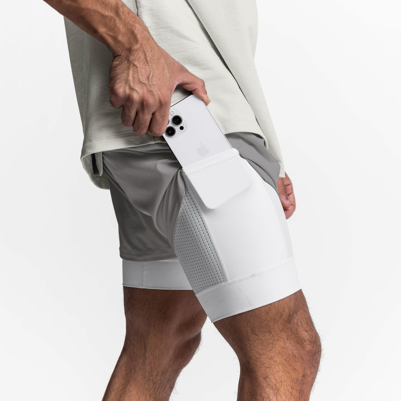 Men's Momentum Performance Liner Shorts - myovv.com