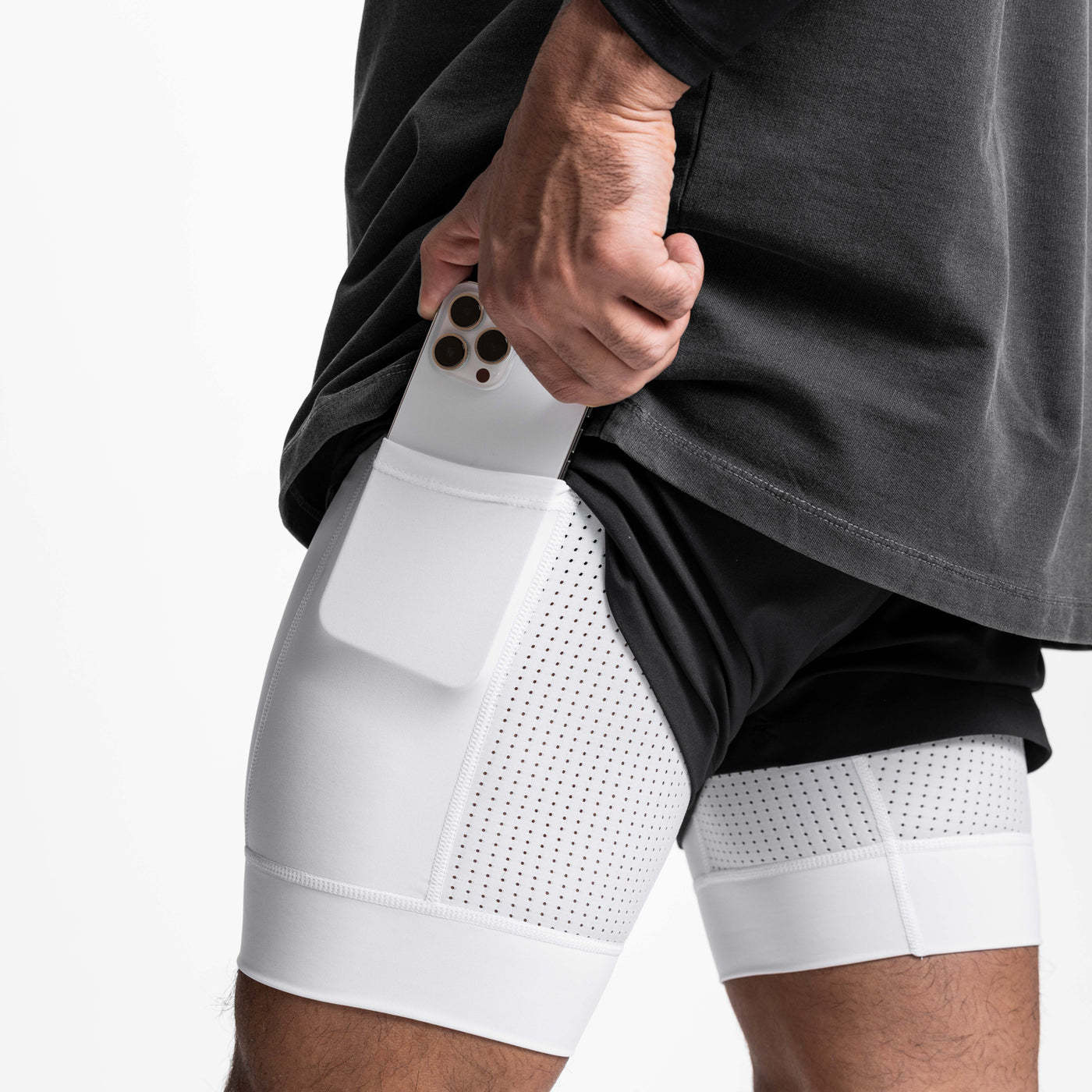 Men's Momentum Performance Liner Shorts - myovv.com